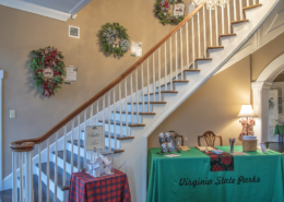 WRSP Mansion Christmas H2 1 rr